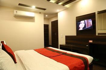 Oyo Rooms Housing Board Chowk Manimajra Chandigarh Exterior photo